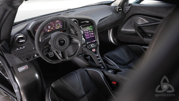 7ab7bb5b-fe8f-490c-a618-328a88e806b1.jpg