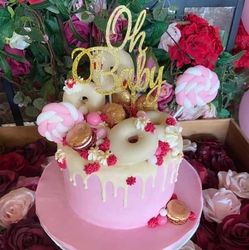 Customized Cakes by Saya